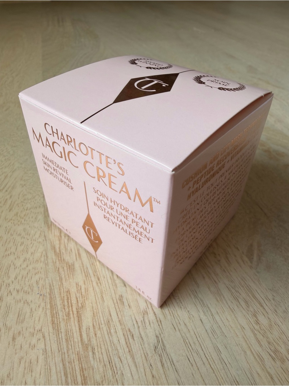 Charlotte Tilbury New! Magic Cream Moisturiser NWT Unopened - Picture 2 of 8